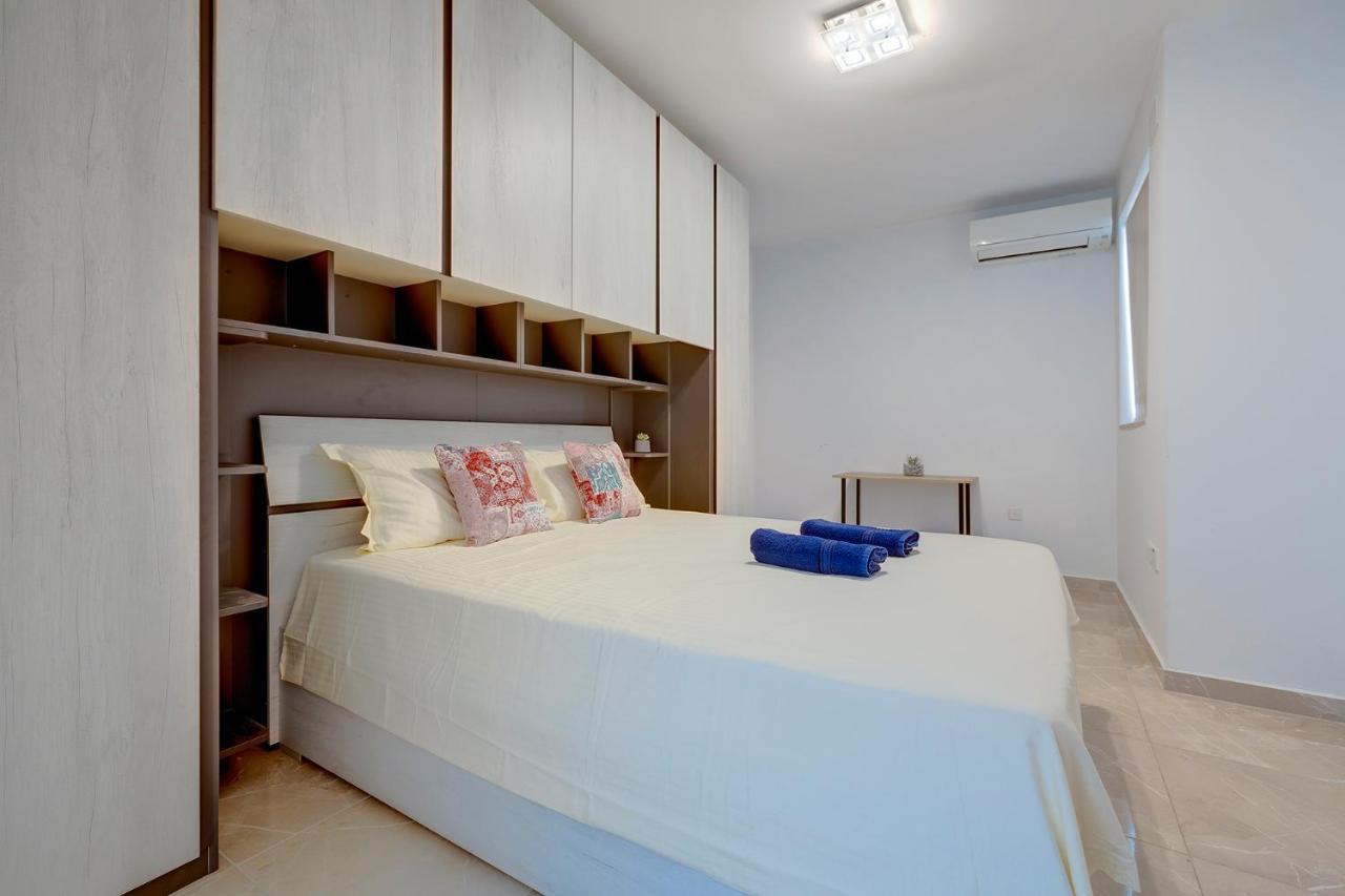 Modern 2Br Apartment In Central St Julian'S Saint Julian's Exteriér fotografie