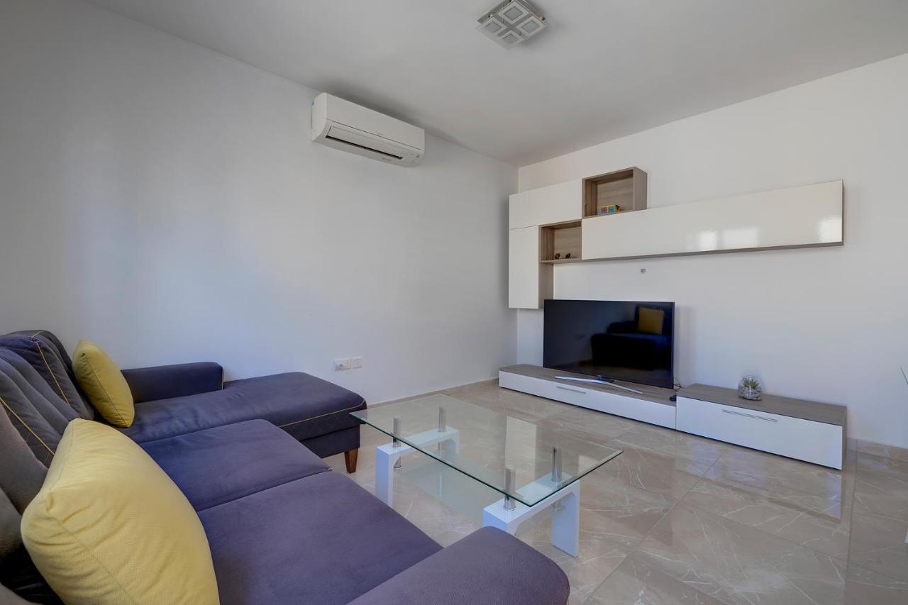 Modern 2Br Apartment In Central St Julian'S Saint Julian's Exteriér fotografie