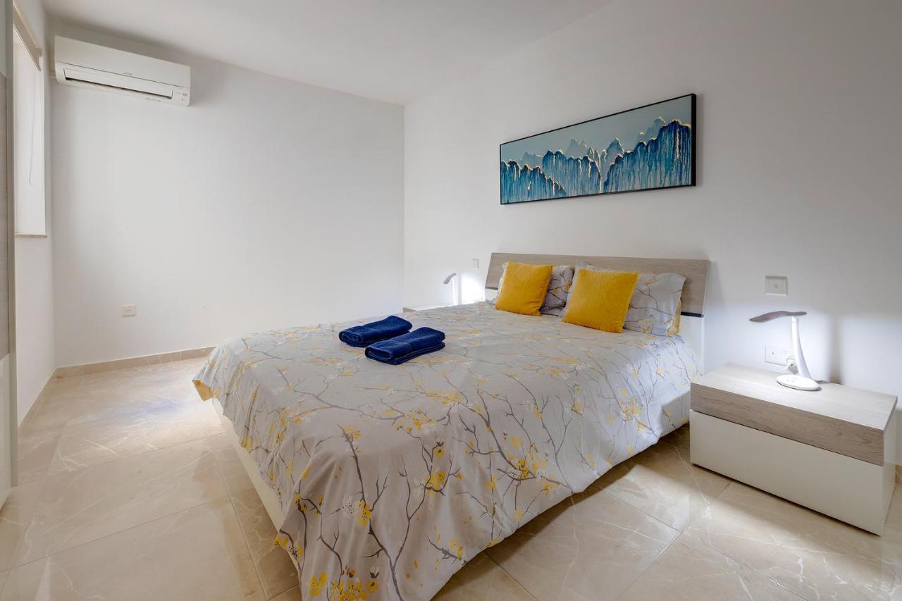 Modern 2Br Apartment In Central St Julian'S Saint Julian's Exteriér fotografie